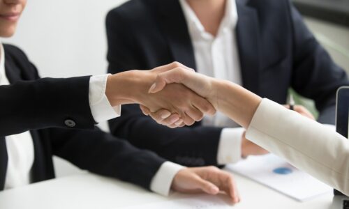 Foque só no fechamento com prospecção automática